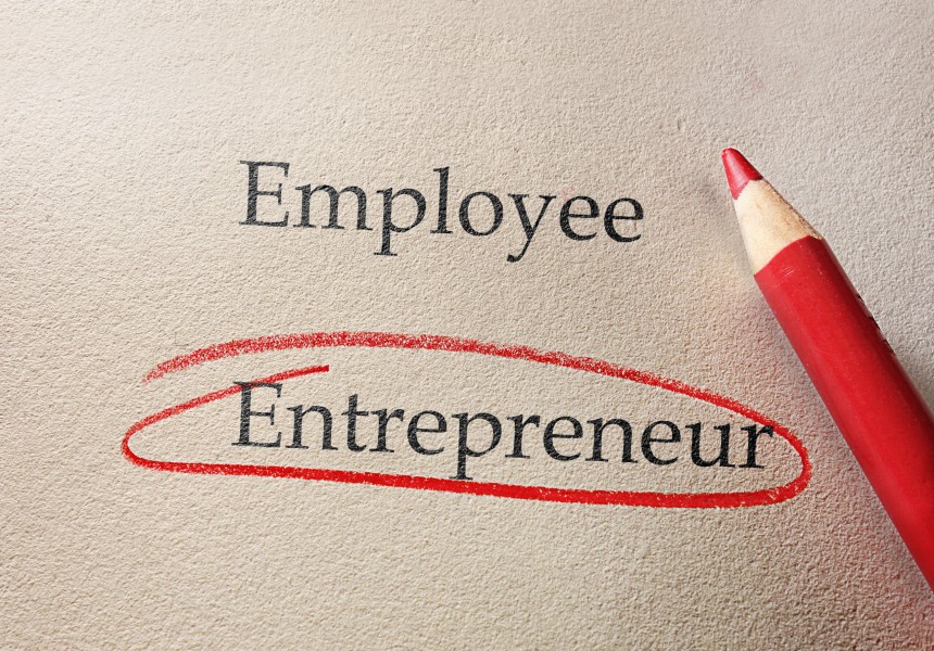 Employee to Solopreneur: A Guide to Turning Your Expertise into a 6-Figure Income